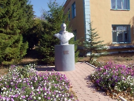 Аткарск. Памятник Ю.А. Гагарину