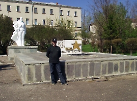 Октябрьский городок. Памятник павшим в Великой Отечественной войне