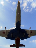 Балашов. Самолёт-памятник Л-39 «Альбатрос» 