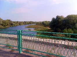 Балашов. Вид с пешеходного моста на реку Хопёр