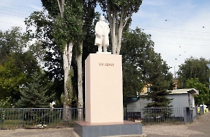 Аткарск. Памятник В.И. Ленину