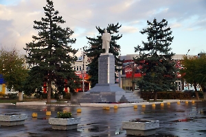 Энгельс. Памятник В.И. Ленину