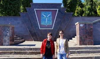 Саратов. Памятник «Герб Саратова»