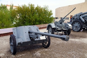 Волгоград. Музей-панорама «Сталинградская битва». 50-мм противотанковая пушка. Германия (5-cm Pak. 38)