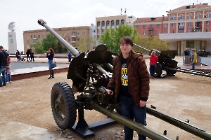 Волгоград. Музей-панорама «Сталинградская битва». 85-мм дивизионная пушка Д-44