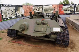 Волгоград. Музей-панорама «Сталинградская битва». Останки танка Т-34