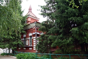Петровск. Здание городской больницы