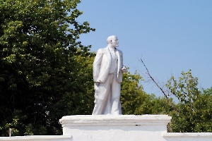 Хвалынск. Памятник В.И. Ленину