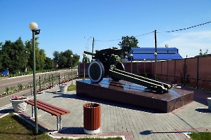 Татищево. 122-миллиметровая гаубица М-30