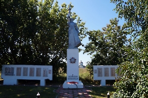 Оркино. Памятник павшим в ВОВ