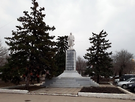 Энгельс. Памятник В.И. Ленину