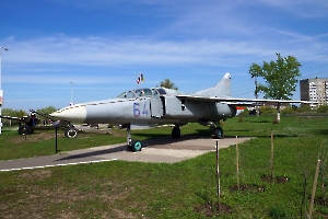 Энгельс. Парк «Патриот». МиГ-23УБ