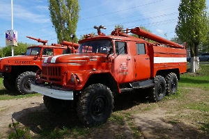 Энгельс. Парк «Патриот». Пожарный автомобиль АЦ-40(131)-137 на базе ЗиЛ-131