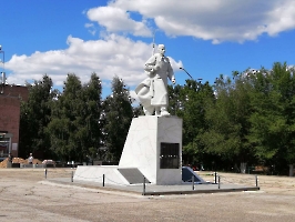 Усть-Курдюм. Памятник воинам погибшим в годы Великой Отечественной войны
