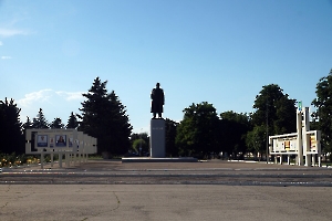 Маркс. Памятник В.И. Ленину