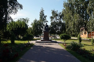 Маркс. Памятник Екатерине II