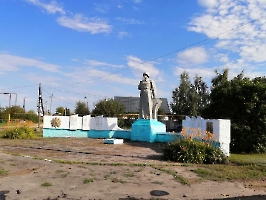 Бутырки. Памятник павшим в ВОВ
