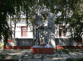 Новая Красавка. Памятник павшим воинам в годы Великой Отечественной войны