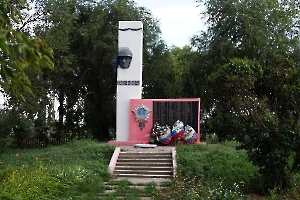 Маянга. Памятник погибшим в ВОВ