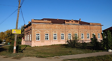 Старицкое. Школа 1887 года