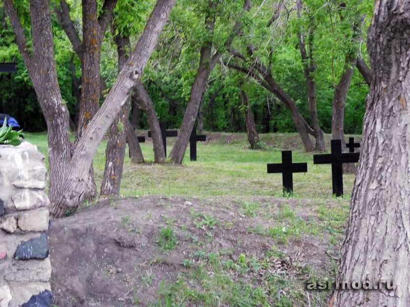 Саратов. Природный парк «Кумысная поляна». Мемориал «Немецкое кладбище»