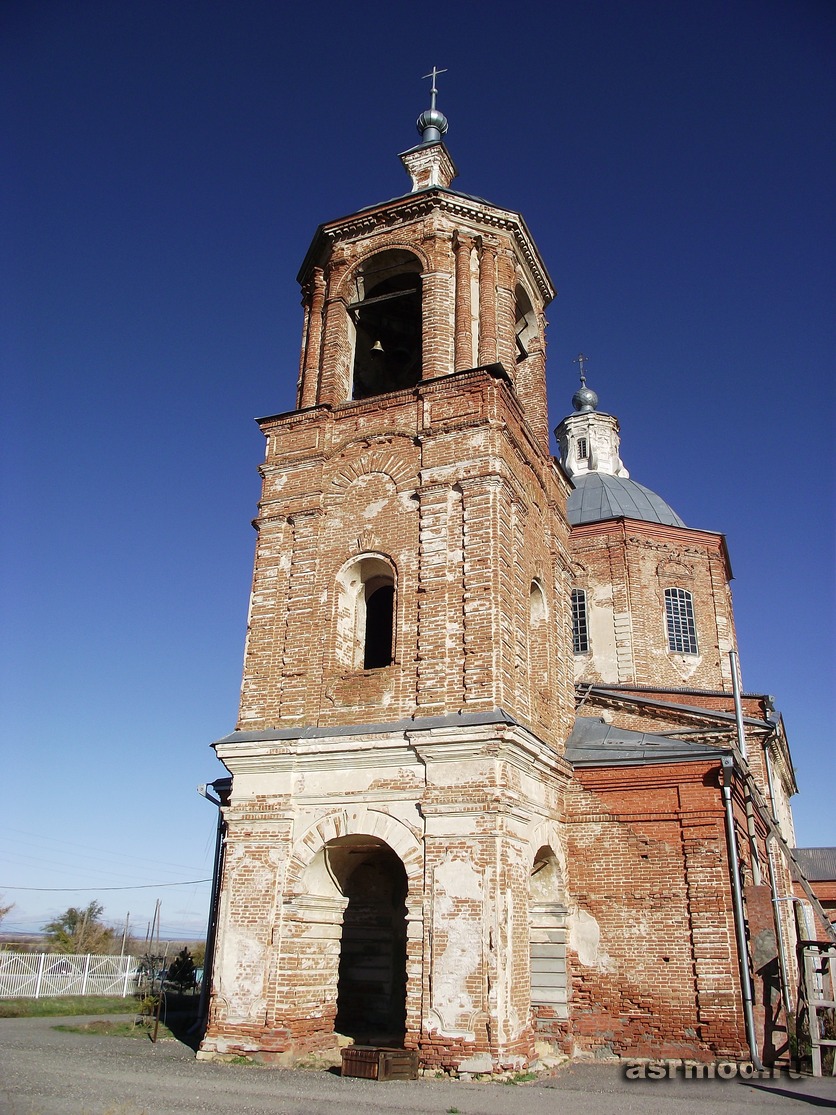 Церковь Святой Троицы в Новогригорьевской