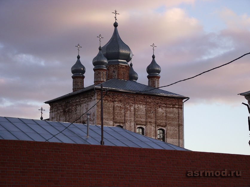 Свято-Вознесенский Кременский мужской монастырь