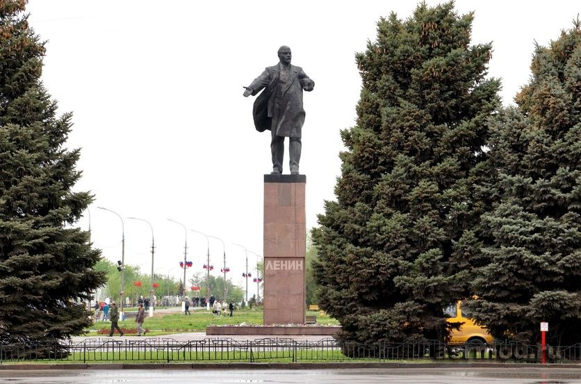 Волжский. Памятник В.И. Ленину