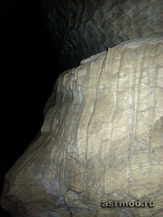 Баскунчакская (Студенческая) пещера 