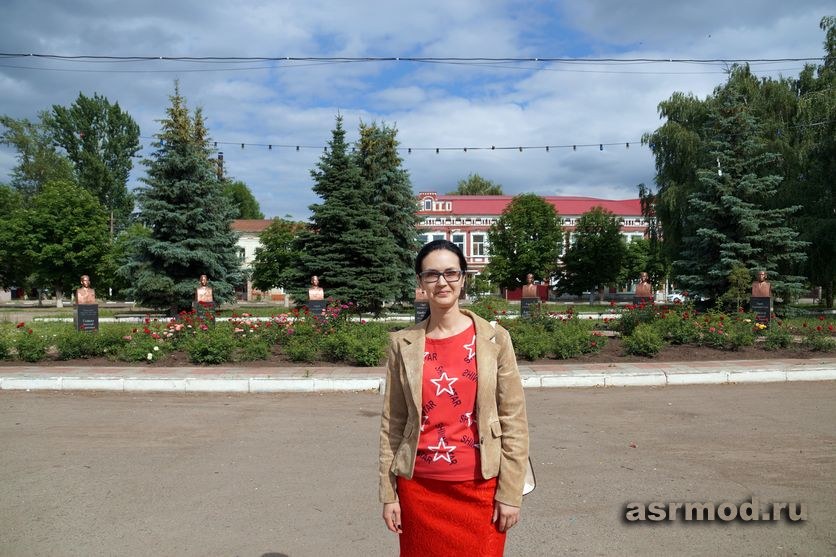 петровск памятник на площади