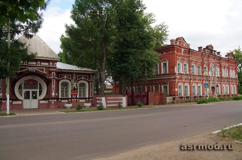 петровск памятник на площади