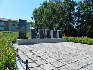 Саполга. Памятник воинам, погибшим в Великой Отечественной войне 1941-1945 гг.