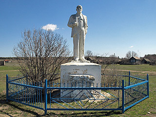 Медяниково. Памятник В. И. Ленину