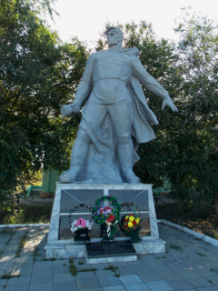 Ново-Алексеевка. Памятник погибшим в ВОВ 