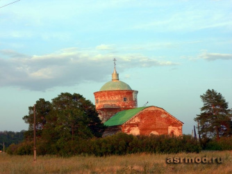 Церковь в Старой Лопуховке
